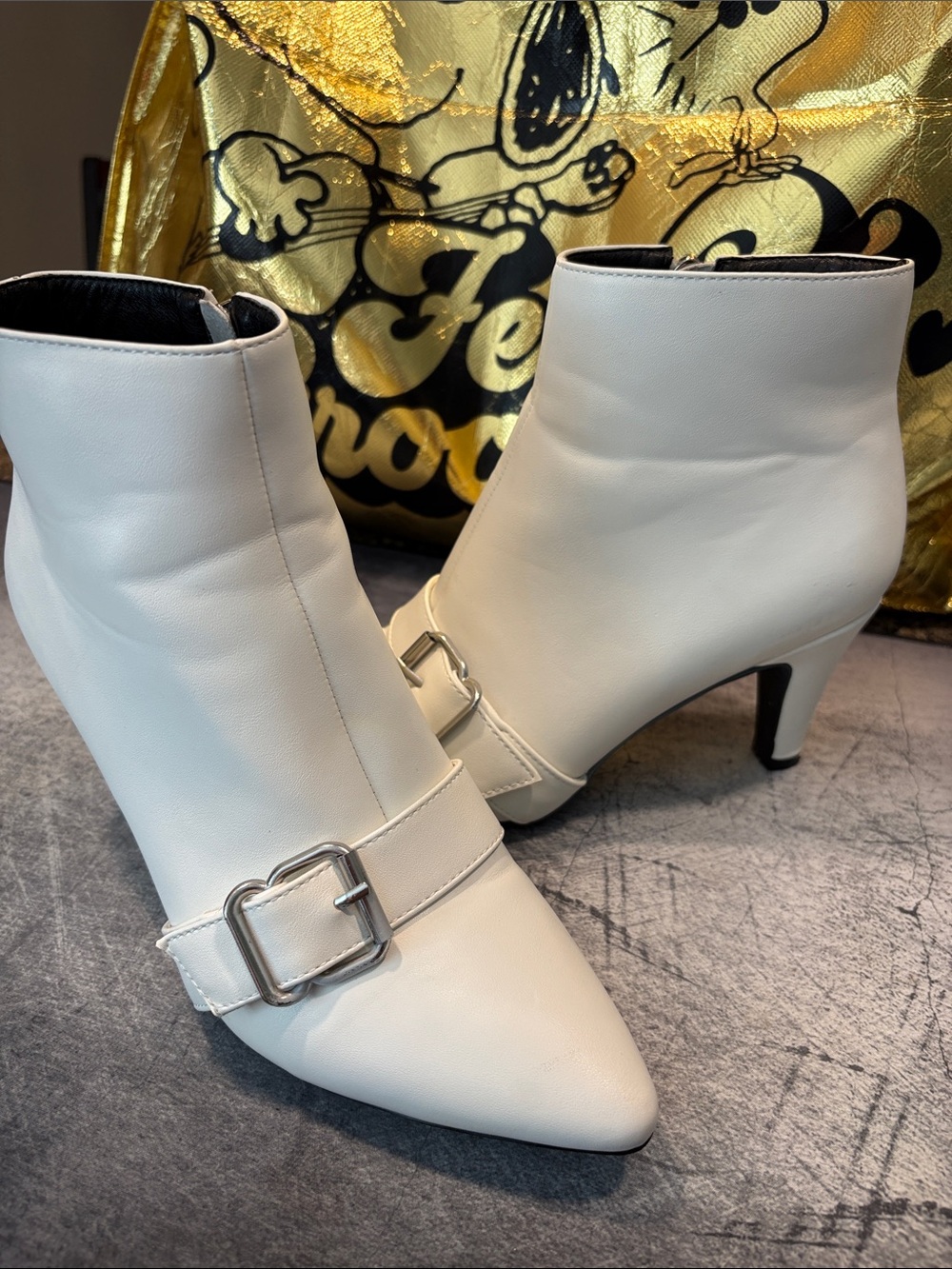 IDIFU White Pointed Toe Ankle Boots with Silver Buckle
